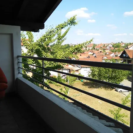 Una Apartment *